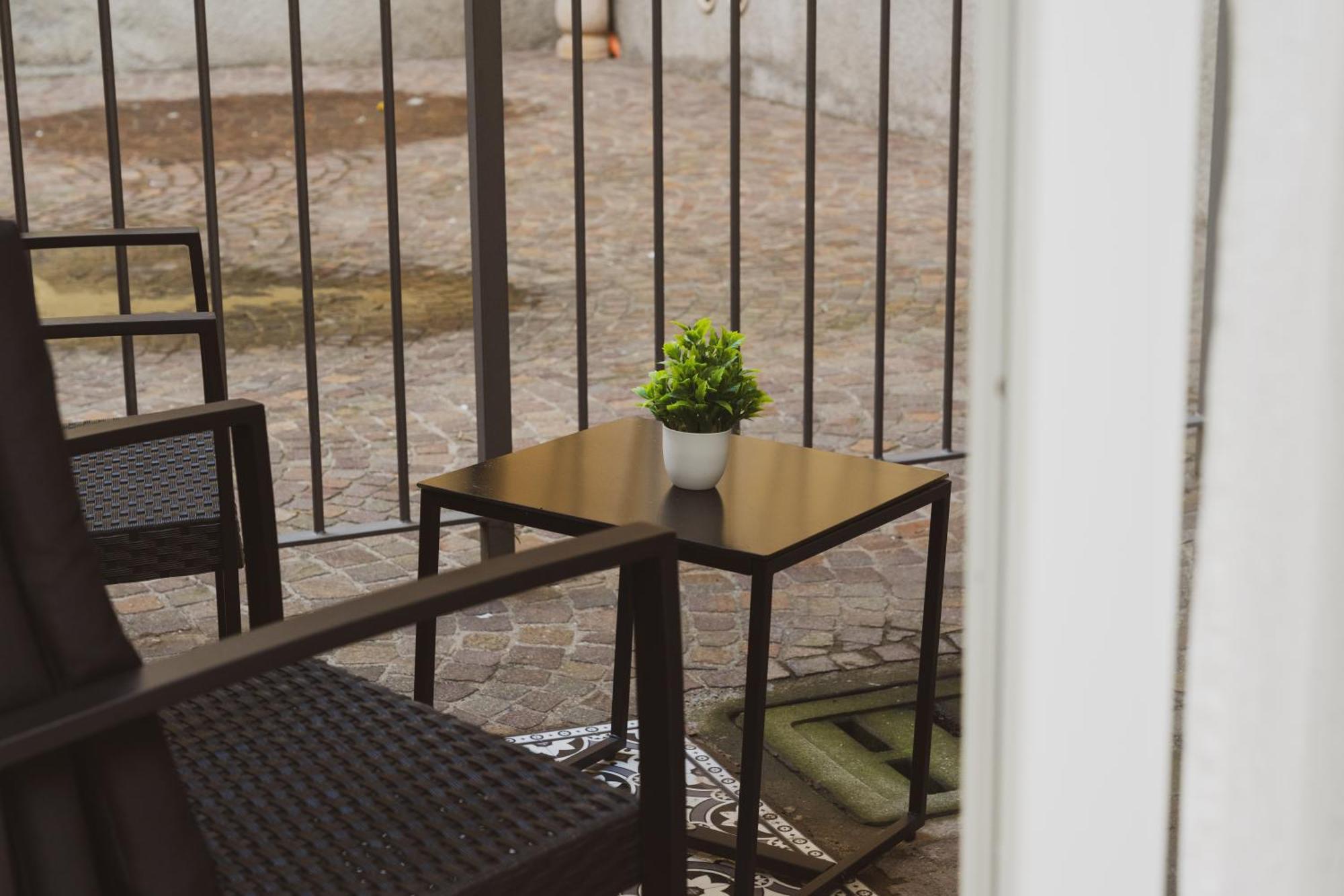 House Of Design Casati Bed & Breakfast Milan Bagian luar foto